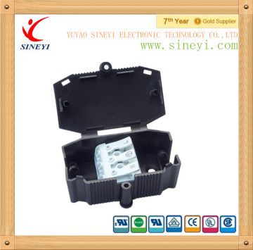 push in and press wire connector with plastic box
