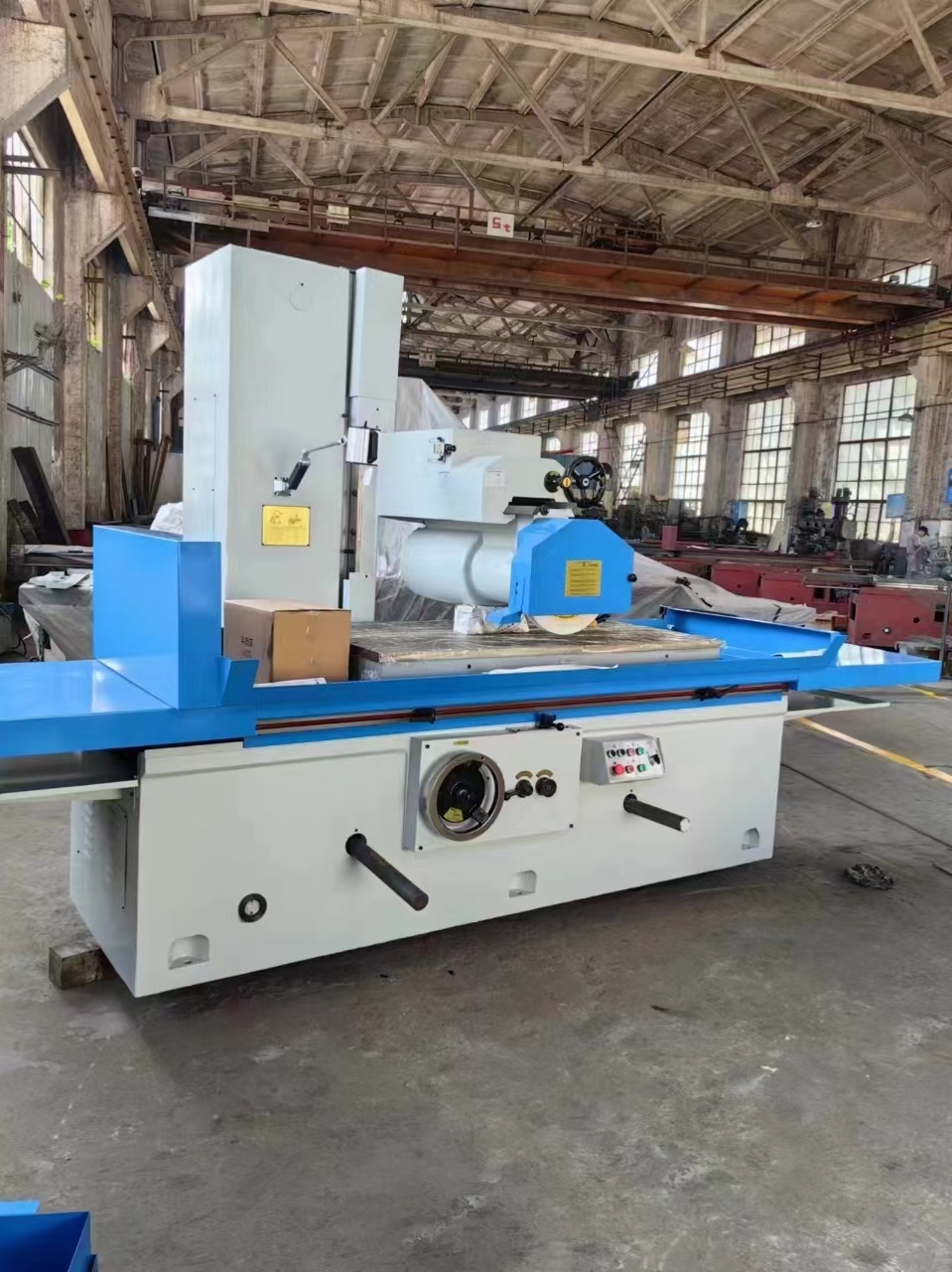 Product Manual for surface grinder of Model