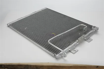 Hitachi EX200-3 Excavator Air Conditioning Condenser Replacement Part: 4647814