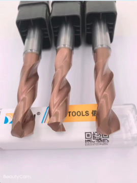 Tungsten carbide drill bits D18.0