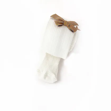 Plush and warm baby leggings