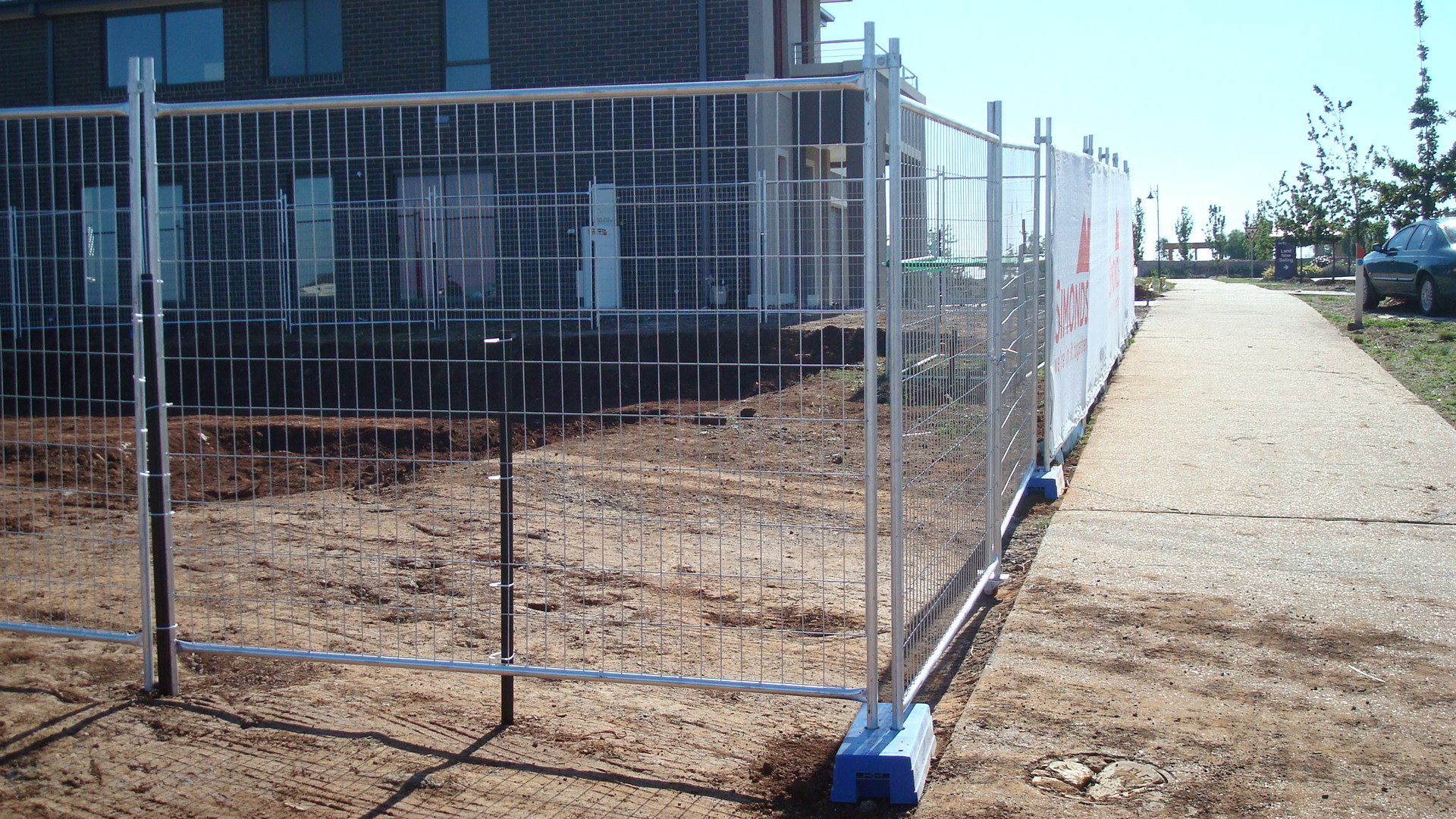 Temporary fencing
