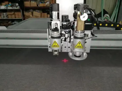 Band Knife Cloth Fabric Roller Blind Cutting Machine