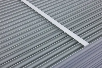 Oil-cooled transformer heat sinks