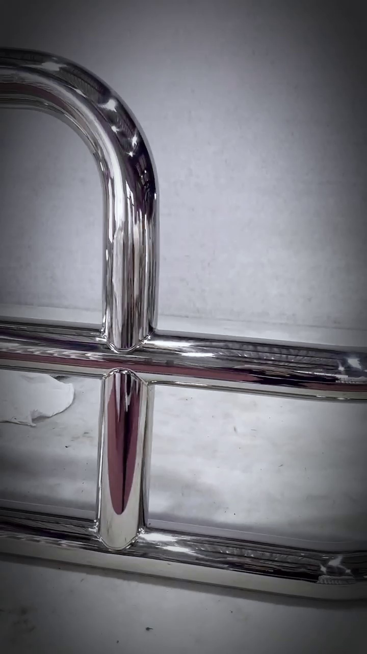 Suitable for Volvo large round tube front bumper
