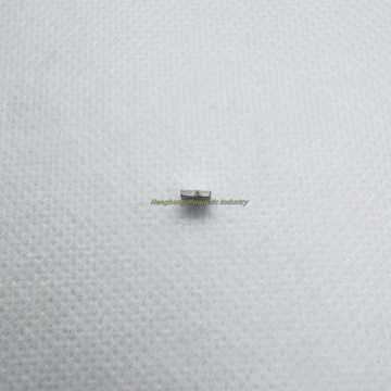 Heteromorphic neodymium iron boron magnet