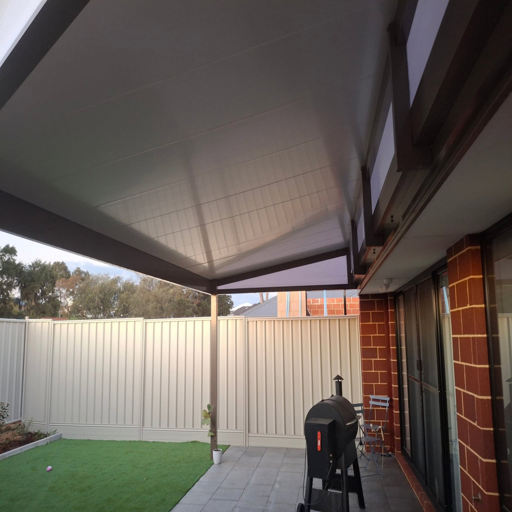 Aluminum sunshade canopy