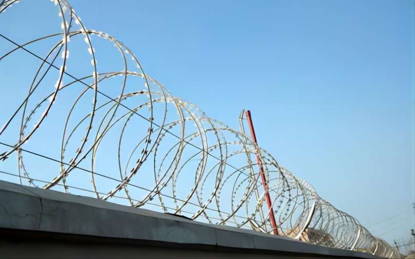 Galvanized Secure Razor Wire Fence