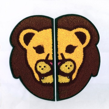 Excellent Quality Lion's Head Chenille Embroidery Patches