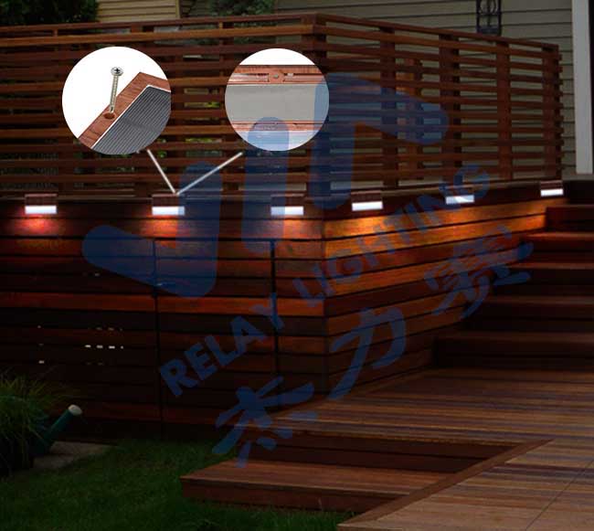 Solar Fence Light 1