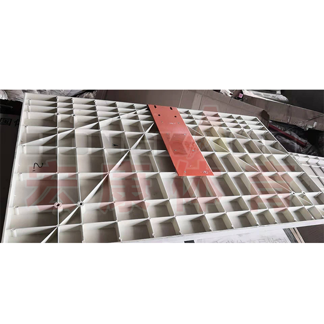 Outdoor Tempered Glass Basketball Backboard with SMC Backboard