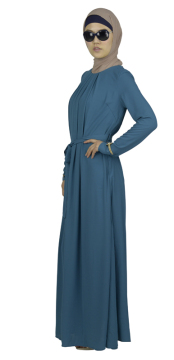 Einfaches blaues Tunika-Kleid