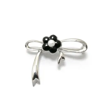 Brooch B010016