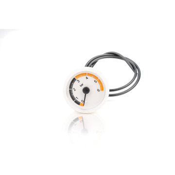 Kvalitný manometer D37-40