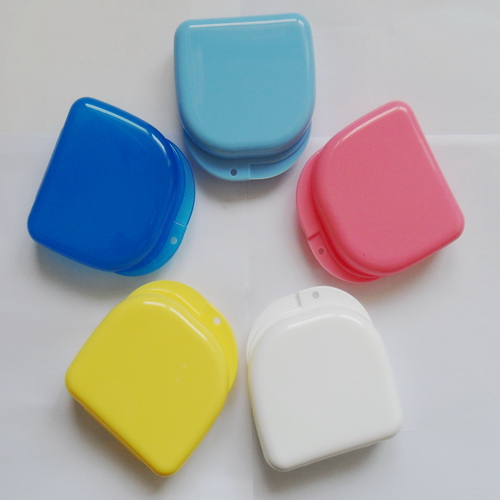 Promotional Small Size Rounded Rectangle Denture Box With a Hole