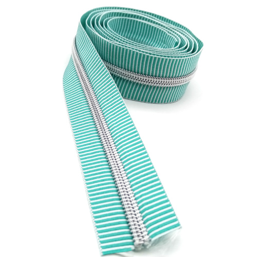 Nylon Zipper No.5 nylon strip zippers DIY stripped zipper continuous Supplier