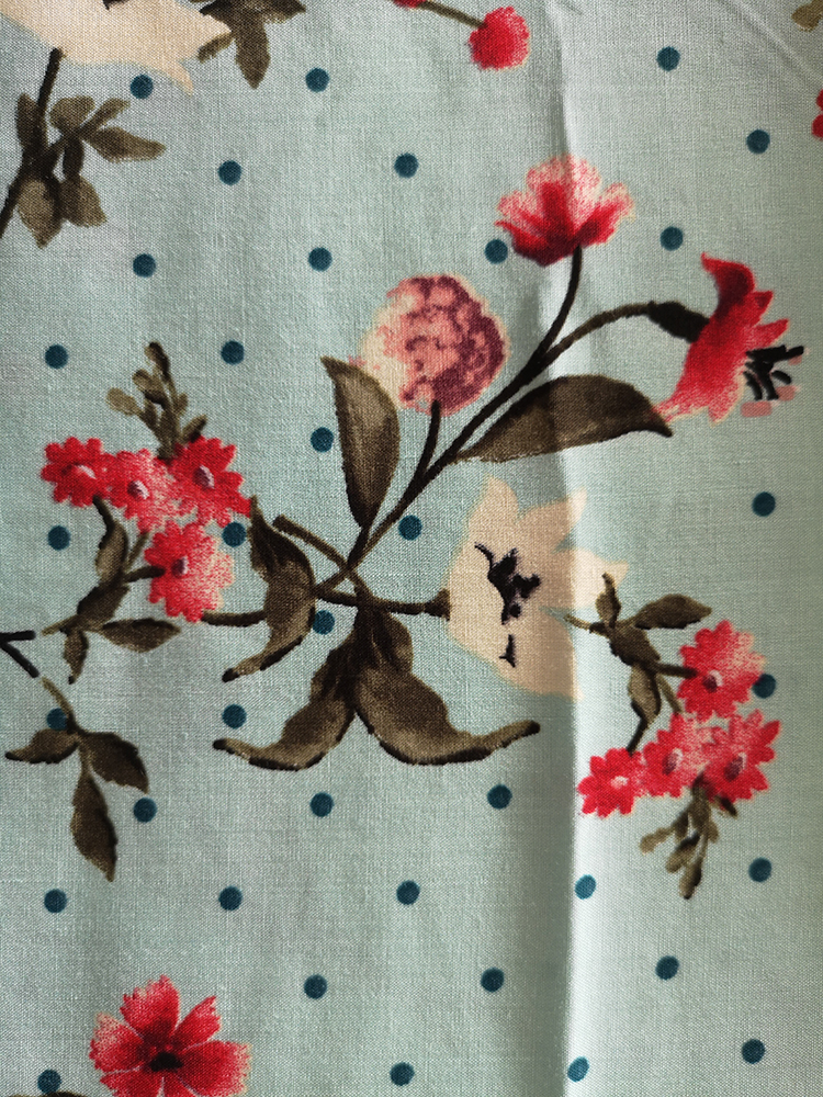 Dots Flower Rayon Challis 30S Light Printing Fabric