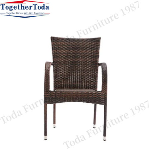 Outdoor rattan garden dining chair with table