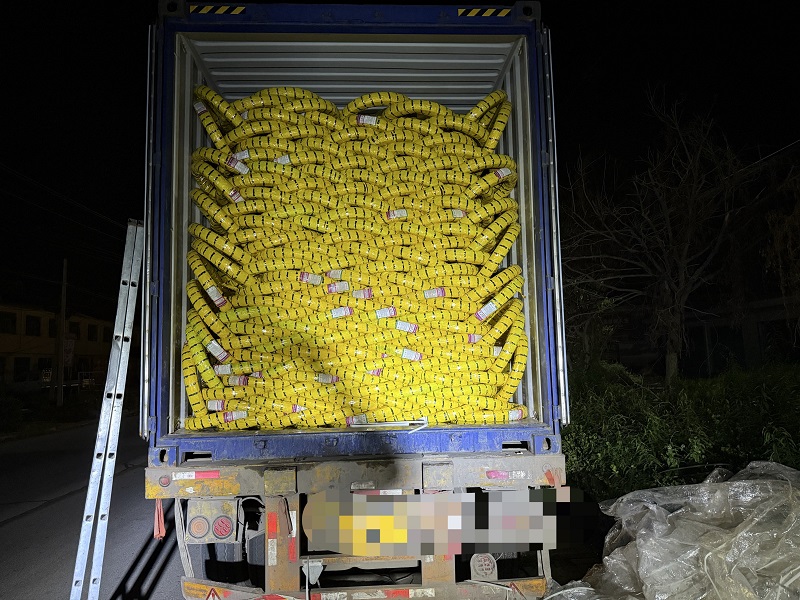 Ruisilife Expands African Presence: Ethiopian 40-foot HCU Order Completed Loading Despite High Temperatures