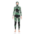 Trajes de neopreno de pesca submarina con estampado de camuflaje verde