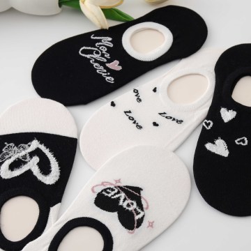 Плоскія нябачныя шкарпэткі на шчыкалаткі