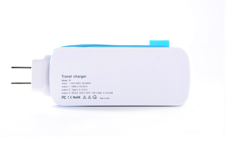 travel charger QC3.0