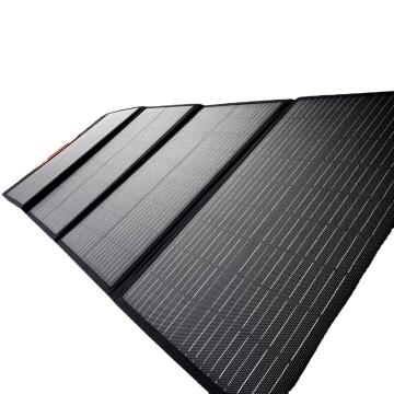 Factory Direct Camping Hiking 200W Folding Solar Charging Panel Kit