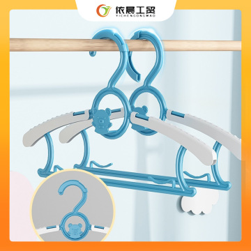 چوب لباسی پلاستیکی قابل تنظیم برای کودکان