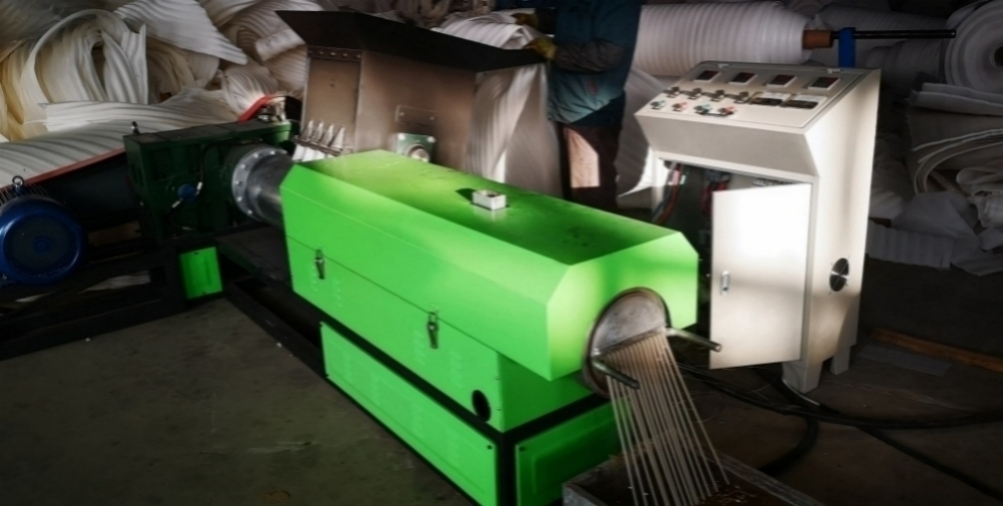 EPE Foam Recycling Machine
