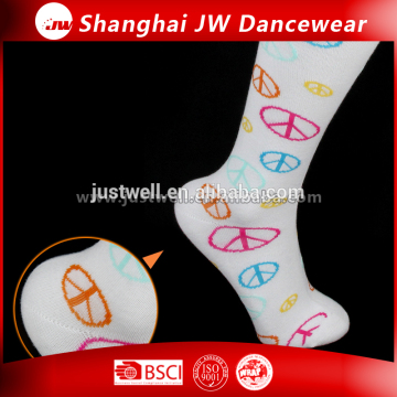Hot Sale Pretty Durable Fashion Professional Dance Socks with Nice Pattern