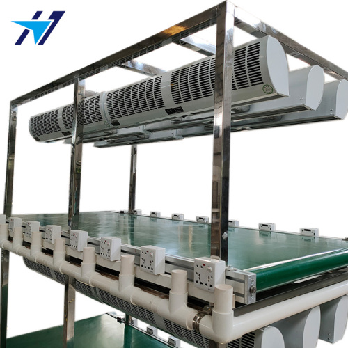 Aging cooling belt conveyor