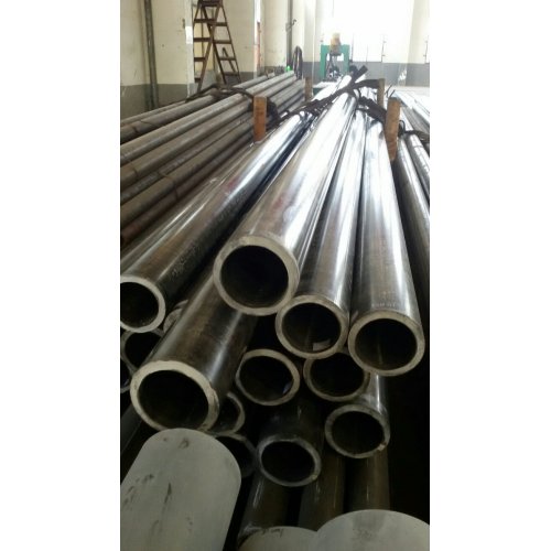 SAE1010 Seamless Mechanical Tubing SAE1010 cold drawn seamless mechanical tubing Supplier