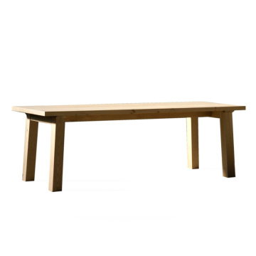 Długi prostokątny stół