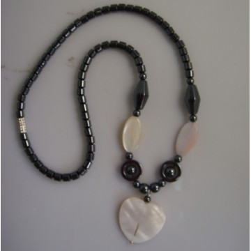 Hematite pearl Shell Necklace