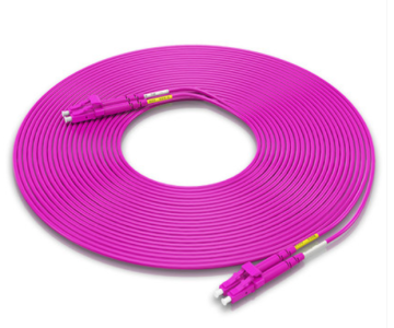 LC ke LC OM4 Duplex Cord Patch