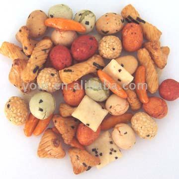 Rice crackers &amp; Coated peanuts mixed 1