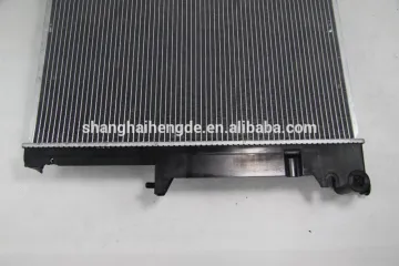 High quality supply car radiator for MITSUBISHI L200 05-15