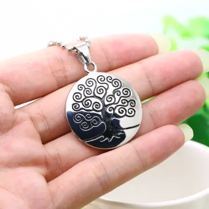 Tree of life pendant necklace design