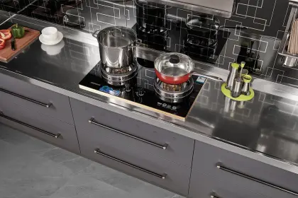 Minimalist Stainless steel kitchen cabinet