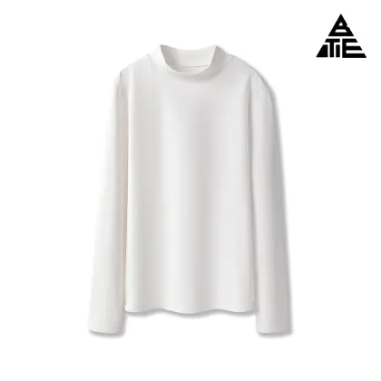 Solid color round neck long sleeved shirt