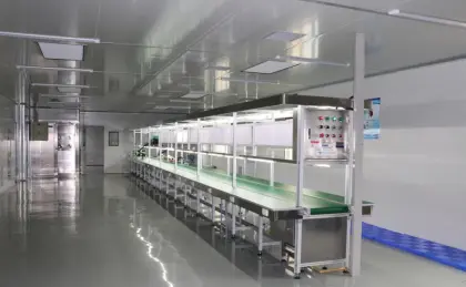 Great Plastic Square Cosmetic Compact/Eyeshadow Case