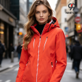 Chaqueta de esquí técnica de mujer para aventuras invernales