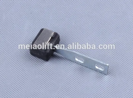 elevator using door lock contractor