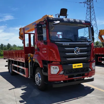 Dongfeng Huashen VX Truck Crane