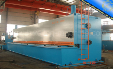 Guillotine Shearing Machine With Nc 