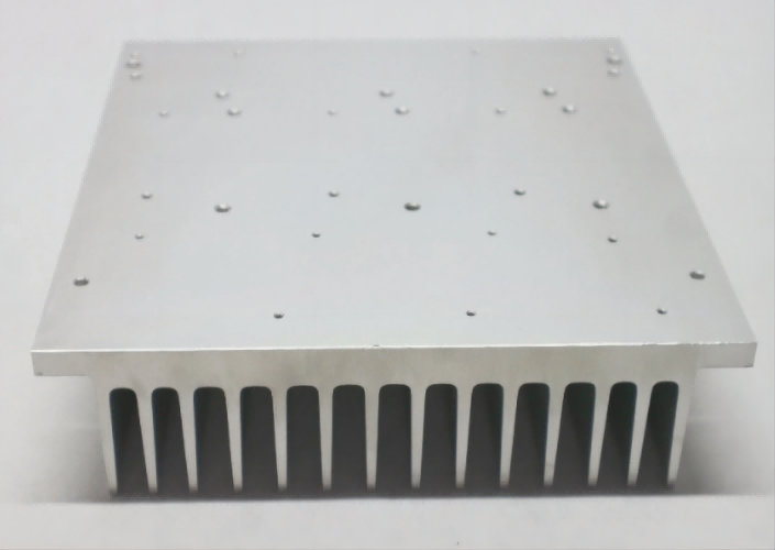 Aluminium Profile Heatsink for Radiator Cooling System