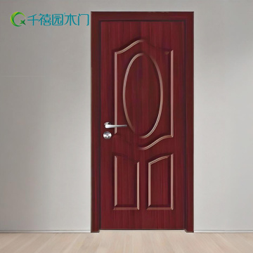 Masif ahşaptan yapılmış iç kapı kapısı