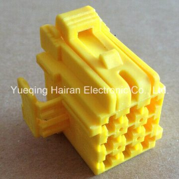 Tyco Male Connector and Contact 967621