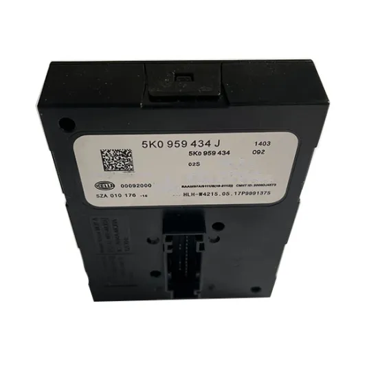 Genuine Used VW Passat Engine Computer Module Board (BCM/ECM/PCM)