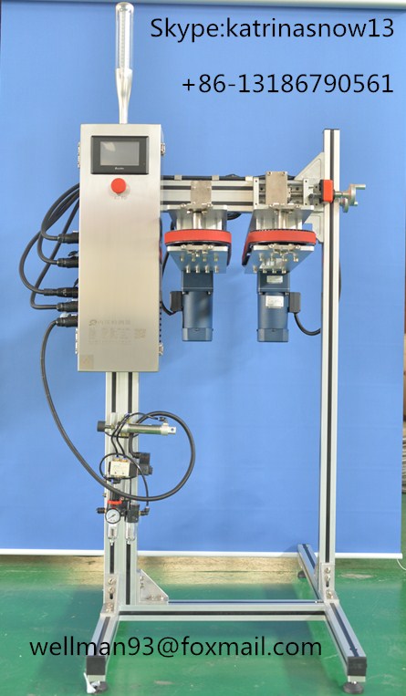 Internal pressure detection machine for bottles